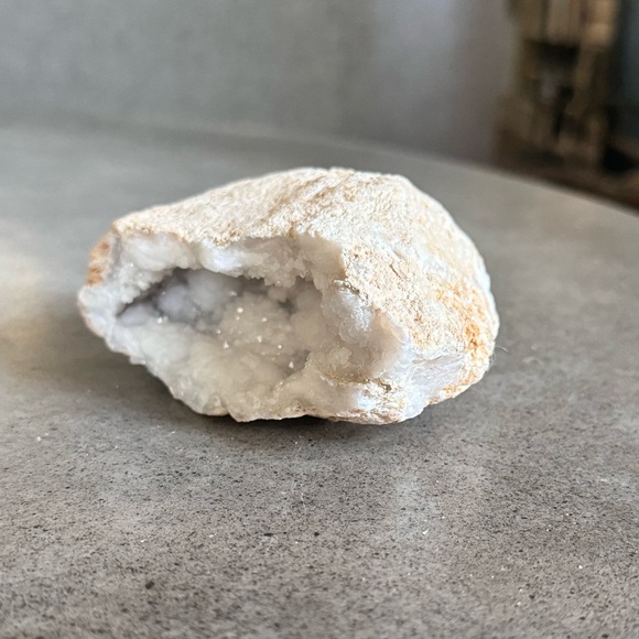 White Druzy Geode Crystal Clusters 0.68lbs - Picture 4 of 7